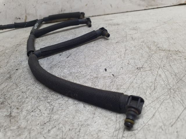 bontott VW PASSAT B7 Résolajcső