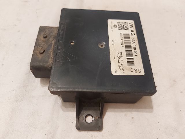 bontott VW PASSAT B7 Start / Stop Vezérlő Modul