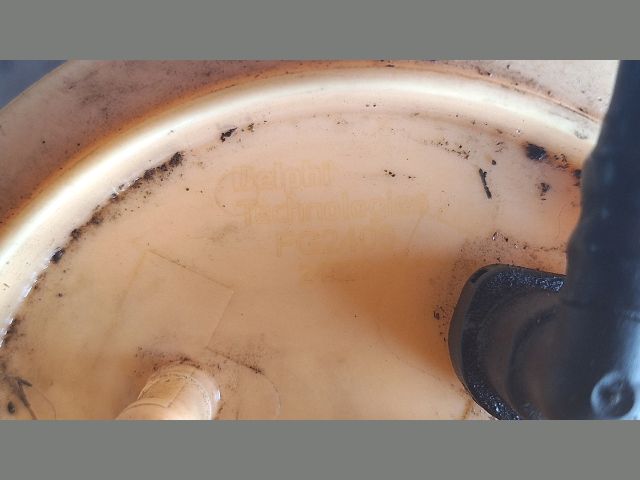 bontott VW PASSAT B7 Üzemanyag Szivattyú