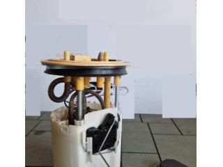 bontott VW PASSAT B7 Üzemanyag Szivattyú