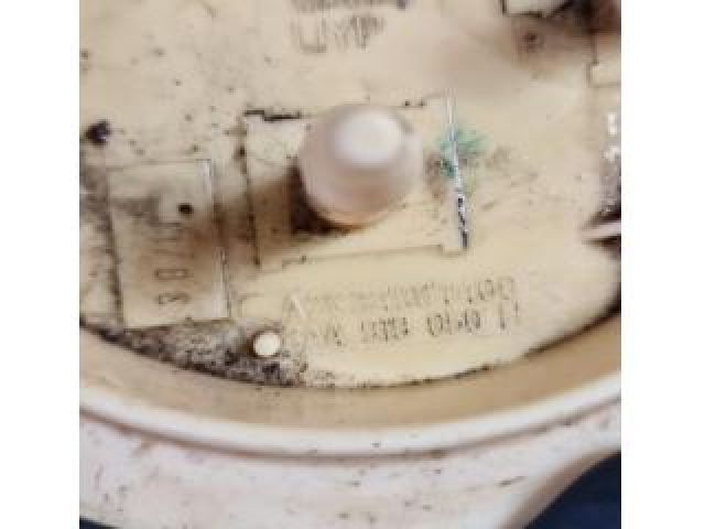 bontott VW PASSAT B7 Üzemanyag Szivattyú