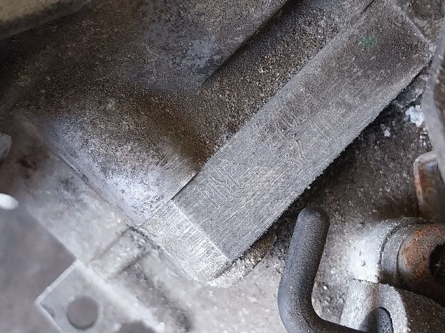 bontott VW PASSAT B7 Váltó (Mechanikus)