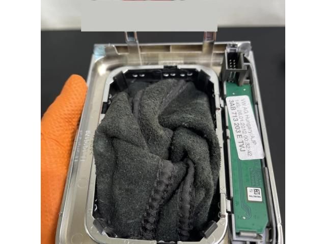 bontott VW PASSAT B7 Automata Váltókar