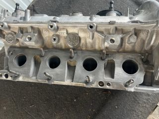 bontott VW PASSAT B7 Hengerfej