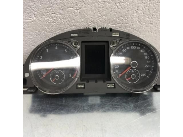 bontott VW PASSAT B7 Kilométeróra