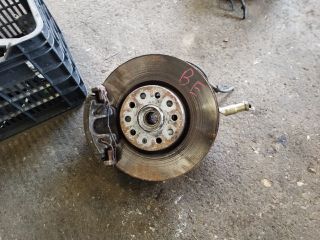 bontott VW PASSAT B7 Bal első Csonkállvány Kerékaggyal