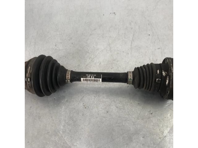 bontott VW PASSAT B7 Bal Féltengely