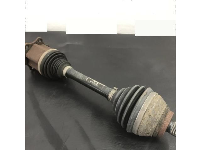 bontott VW PASSAT B7 Bal Féltengely