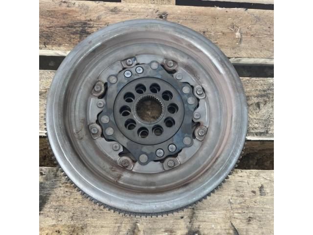 bontott VW PASSAT B7 Fogaskoszorú