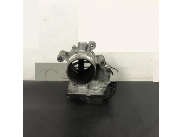 bontott VW PASSAT B7 Fojtószelep (Elektromos)