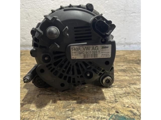 bontott VW PASSAT B7 Generátor