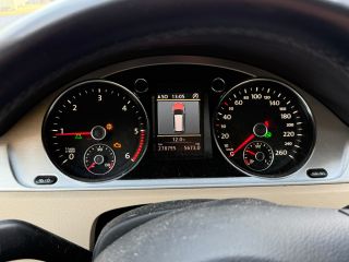 bontott VW PASSAT B7 Kilométeróra