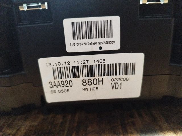 bontott VW PASSAT B7 Kilométeróra