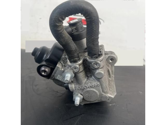 bontott VW PASSAT B7 Nagynyomású Szivattyú