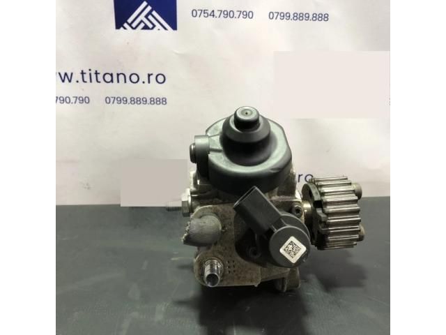 bontott VW PASSAT B7 Nagynyomású Szivattyú