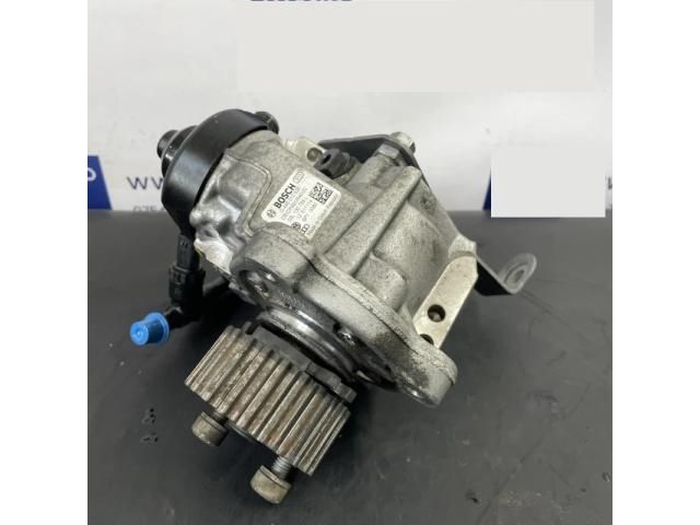 bontott VW PASSAT B7 Nagynyomású Szivattyú