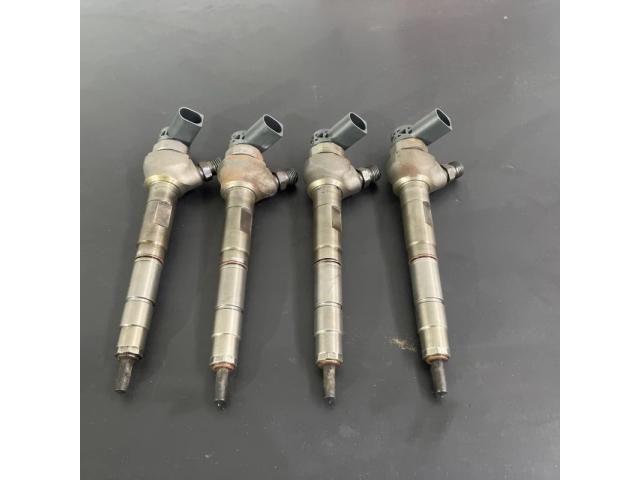 bontott VW PASSAT B7 Porlasztó (1 db)