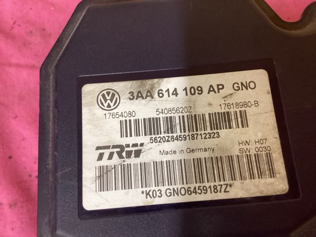 bontott VW PASSAT B7 ABS Kocka