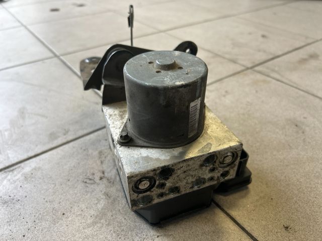 bontott VW PASSAT B7 ABS Kocka