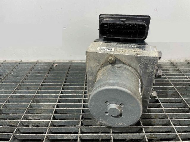 bontott VW PASSAT B7 ABS Kocka