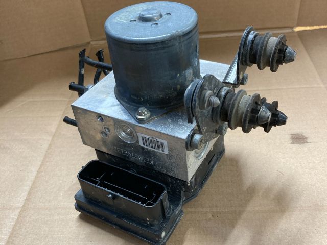 bontott VW PASSAT B7 ABS Kocka