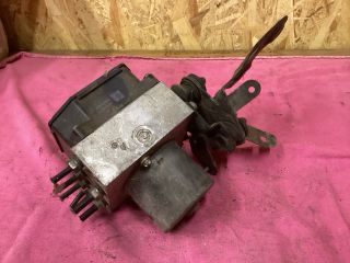 bontott VW PASSAT B7 ABS Kocka