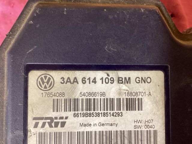 bontott VW PASSAT B7 ABS Kocka