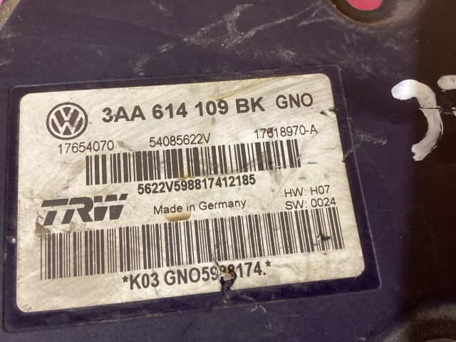 bontott VW PASSAT B7 ABS Kocka