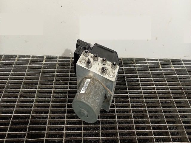 bontott VW PASSAT B7 ABS Kocka