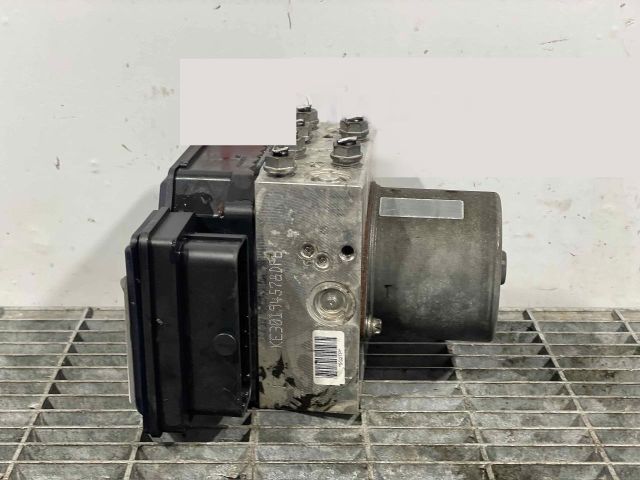 bontott VW PASSAT B7 ABS Kocka