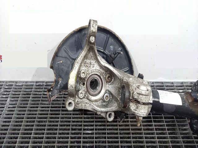 bontott VW PASSAT B7 Bal első Csonkállvány