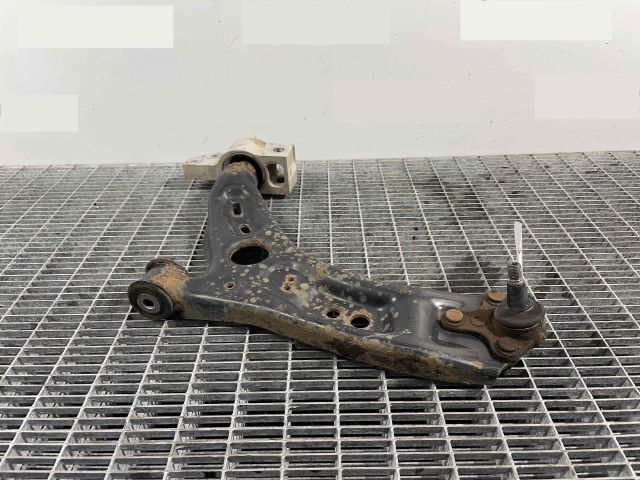 bontott VW PASSAT B7 Bal első Lengőkar