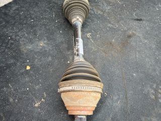 bontott VW PASSAT B7 Bal Féltengely