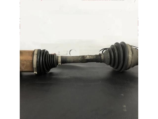 bontott VW PASSAT B7 Bal Féltengely