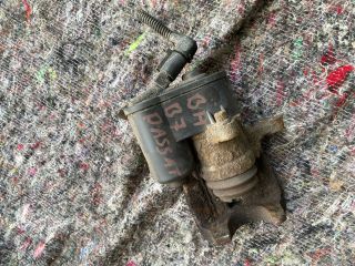 bontott VW PASSAT B7 Bal hátsó Féknyereg Munkahengerrel