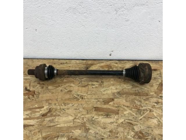 bontott VW PASSAT B7 Bal hátsó Féltengely