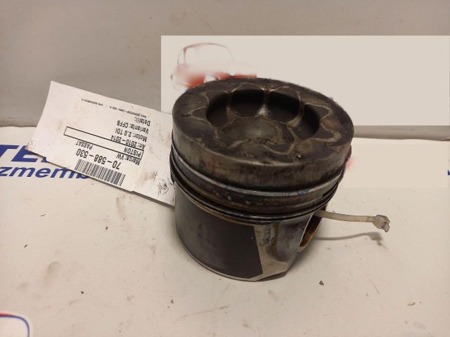 bontott VW PASSAT B7 Dugattyú