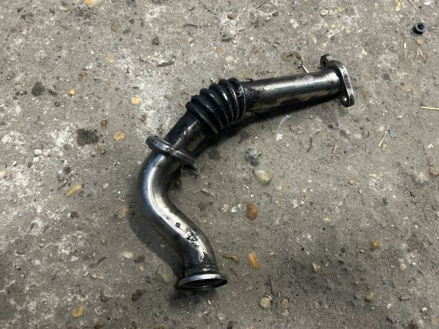 bontott VW PASSAT B7 EGR Hűtő Cső