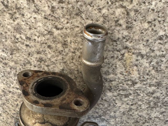 bontott VW PASSAT B7 EGR Hűtő