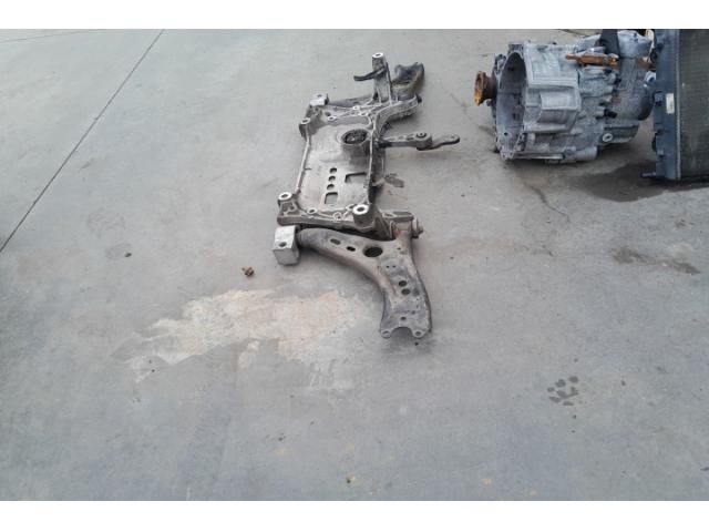 bontott VW PASSAT B7 Első Bölcső