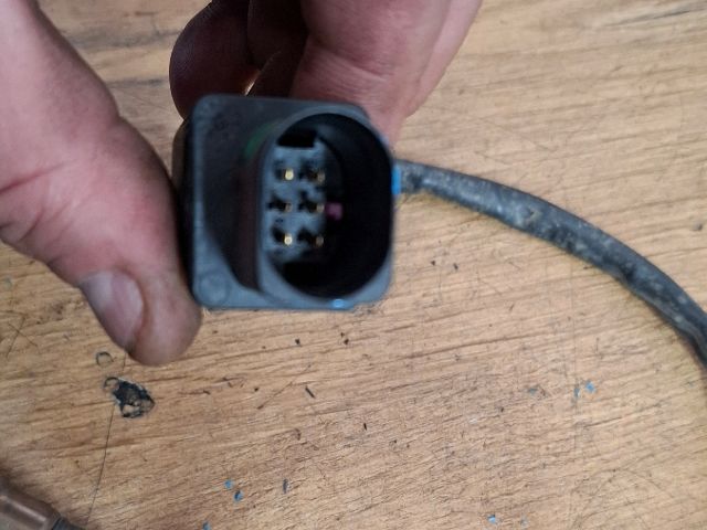 bontott VW PASSAT B7 Első Lambdaszonda