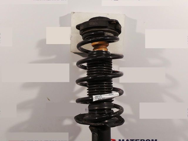 bontott VW PASSAT B7 Első Rugó