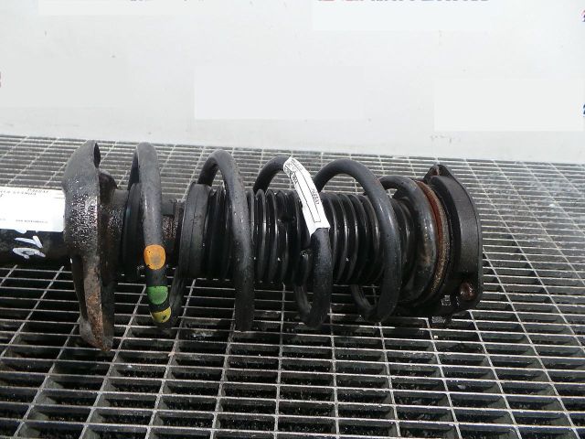 bontott VW PASSAT B7 Első Rugó