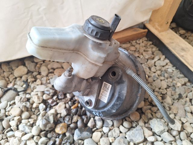 bontott VW PASSAT B7 Fékrásegítő