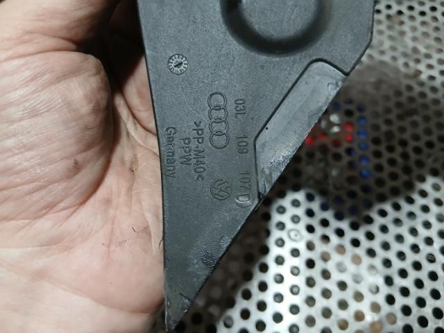 bontott VW PASSAT B7 Felső Vezérlés Burkolat