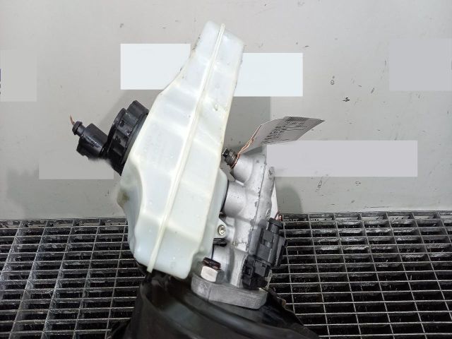 bontott VW PASSAT B7 Főfékhenger