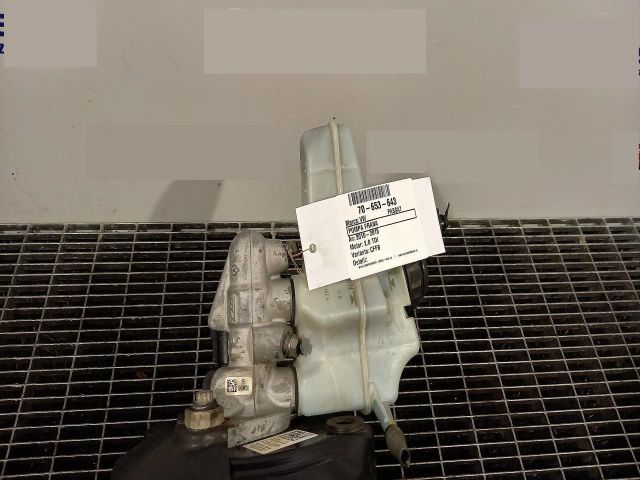 bontott VW PASSAT B7 Főfékhenger