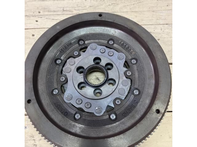 bontott VW PASSAT B7 Fogaskoszorú