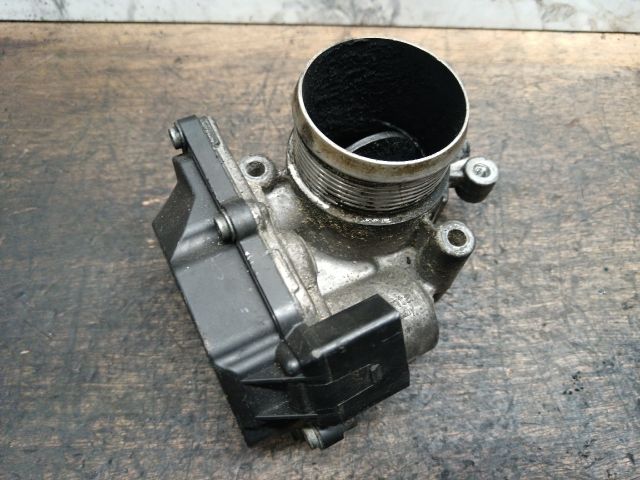 bontott VW PASSAT B7 Fojtószelep (Elektromos)