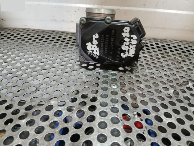 bontott VW PASSAT B7 Fojtószelep (Elektromos)